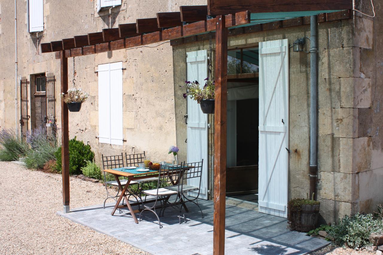 Chateau Latour Fours  Exterior foto